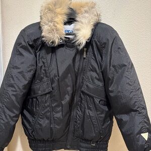 FERA Black Fur-Trimmed DOWN Ski Snow Jacket Zip Front Pockets size 12 Women’s